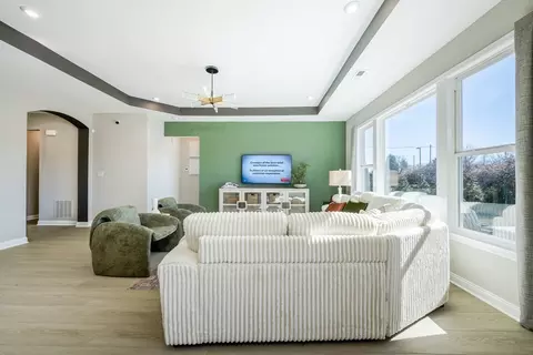 Living - 175 Westwoods Rd, Wright City, MO 63390 photo 4 of 10