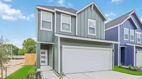 7609 Inwood Hills Ln, Houston, TX 77088