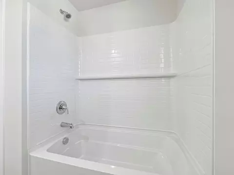 Bath - 1403 Hatteras Rd, Durham, NC 27704 photo 6 of 6