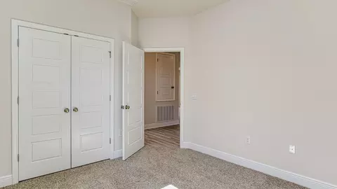 Bedroom - Rutgers Road, Crestview, FL 32536 photo 4 of 11