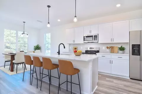 Kitchen - 1000 Vanguard Dr, Spring Hill, TN 37174 photo 3 of 4