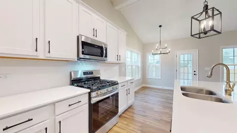 Kitchen - Montevallo Lane, Ayden, NC 28513 photo 43 of 49