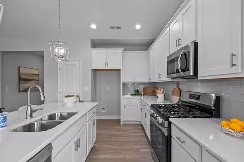 Kitchen - Montevallo Lane, Ayden, NC 28513 photo 27 of 49