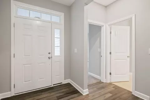Entry Way - Montevallo Lane, Ayden, NC 28513 photo 9 of 26