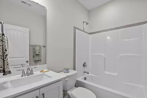 Bath - Montevallo Lane, Ayden, NC 28513 photo 22 of 32