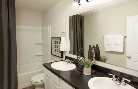 Bath - 4918 Ranger Rd, Lockbourne, OH 43137 photo 2 of 2