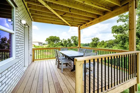 Exterior - 712 Conley Dr, Canton, GA 30115 photo 7 of 25