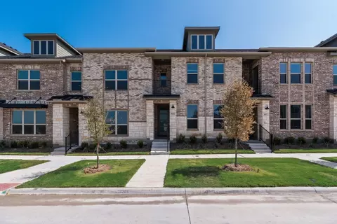 8313 Bayside Dr, Rowlett, TX 75088