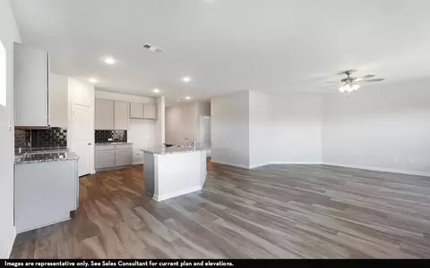 Entry Way - 313 Box Elder Ct, Waller, TX 77484 photo 3 of 10