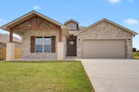 8710 Sunspire Ln, Centerton, AR 72719
