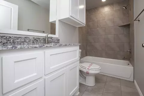 Bath - 2920 E Northampton St, Broken Arrow, OK 74014 photo 13 of 14