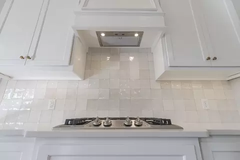 Kitchen - 2920 E Northampton St, Broken Arrow, OK 74014 photo 9 of 16