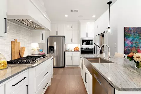 Kitchen - 2101 Baxter Rd, Celina, TX 75009 photo 5 of 8