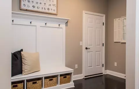 Entry Way - 1283 Reserve Blvd, Wadsworth, OH 44281 photo 2 of 3