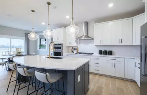 Kitchen - 1283 Reserve Blvd, Wadsworth, OH 44281 photo 2 of 3