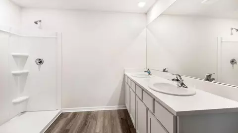 Bath - 3508 15th Pl E, Palmetto, FL 34221 photo 2 of 2