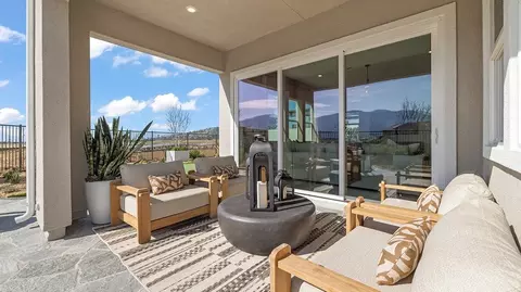 Exterior - 613 Eureka Dr, Santa Paula, CA 93060 photo 2 of 7