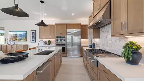 Kitchen - 613 Eureka Dr, Santa Paula, CA 93060 photo 2 of 6