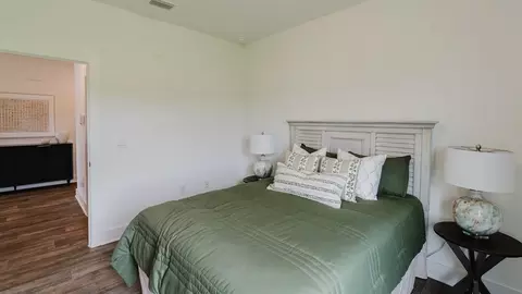 Bedroom - 26657 Sonesta Dr, Daphne, AL 36526 photo 8 of 16