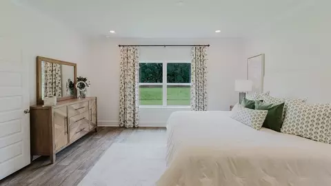 Bedroom - 26657 Sonesta Dr, Daphne, AL 36526 photo 10 of 16