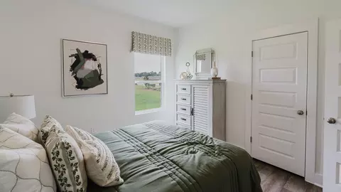 Bedroom - 26657 Sonesta Dr, Daphne, AL 36526 photo 7 of 16