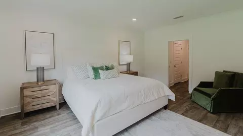 Bedroom - 26657 Sonesta Dr, Daphne, AL 36526 photo 12 of 16