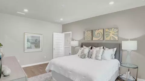 Bedroom - 26657 Sonesta Dr, Daphne, AL 36526 photo 14 of 16