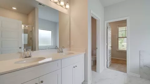 Bath - 113 Frontier Way, Mcdonough, GA 30253 photo 1 of 4