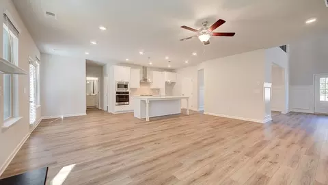 Living - 113 Frontier Way, Mcdonough, GA 30253 photo 3 of 6