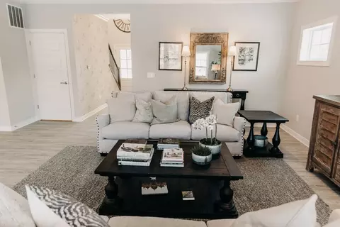 Living - Ridgetop Circle, Kalamazoo, MI 49009 photo 1 of 3