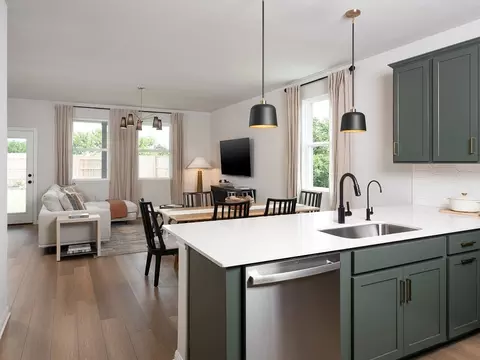 Kitchen - 114 Kays Path, Georgetown, TX 78626 photo 2 of 4