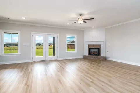 Living - 16 Bristlecone Trl, Harris County, GA 31808 photo 1 of 2