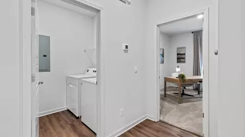 Entry Way - 436 Piney Dr, Pearl, MS 39208 photo 4 of 6