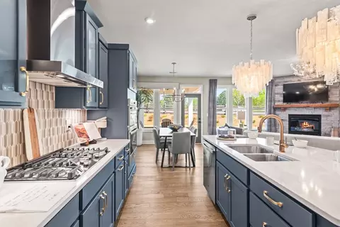 Kitchen - 3801 Circollo Dr, Covington, KY 41017 photo 6 of 20