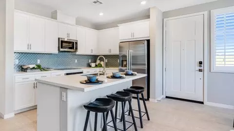 Kitchen - 2782 Bottas Privado, Ontario, CA 91762 photo 2 of 5