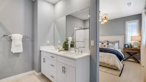 Bath - 2782 Bottas Privado, Ontario, CA 91762 photo 1 of 5