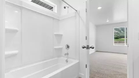 Entry Way - 718 N 1600 E, Salem, UT 84653 photo 5 of 7