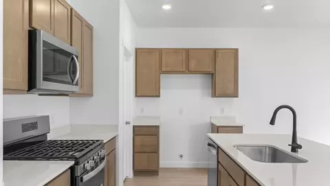 Kitchen - 718 N 1600 E, Salem, UT 84653 photo 1 of 7