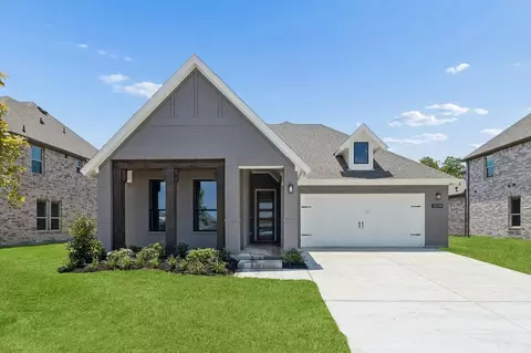 1009 Goldenrod Dr, Justin, TX 76247