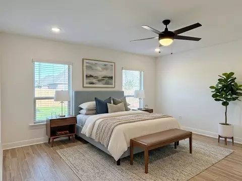 Bedroom - 345 E Tweet St, Freeport, FL 32439 photo 1 of 7