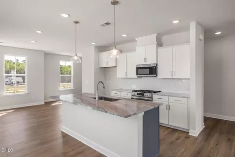 401 Bahia Dr, Knightdale, NC 27545