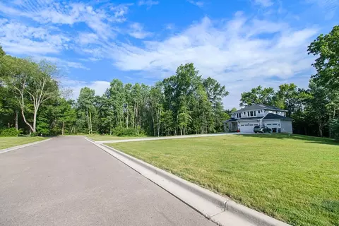 Exterior - Tormiston Drive, Haslett, MI 48840 photo 5 of 10