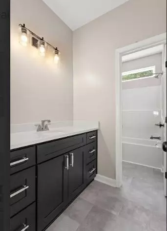 Bath - 234 Hall Rd, Hampton, VA 23664 photo 1 of 2