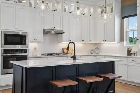 Kitchen - 7900 Skytree Dr, Austin, TX 78744 photo 1 of 1