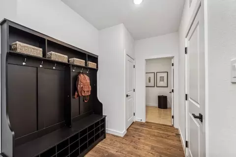 Entry Way - 552 Brookside Dr, Van Alstyne, TX 75495 photo 6 of 7
