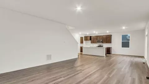 Living - 14713 S Parkview Dr, Plainfield, IL 60544 photo 5 of 9