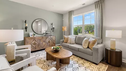 Living - 499 Reflection Dr, Stockbridge, GA 30281 photo 1 of 5