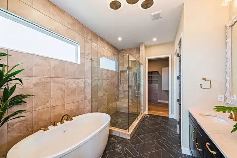 Bath - 280 Libby Hollow St, Springboro, OH 45066 photo 2 of 5