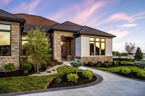 Exterior - 280 Libby Hollow St, Springboro, OH 45066 photo 9 of 22