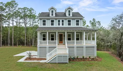 2206 Spanish Ct, Beaufort, SC 29902